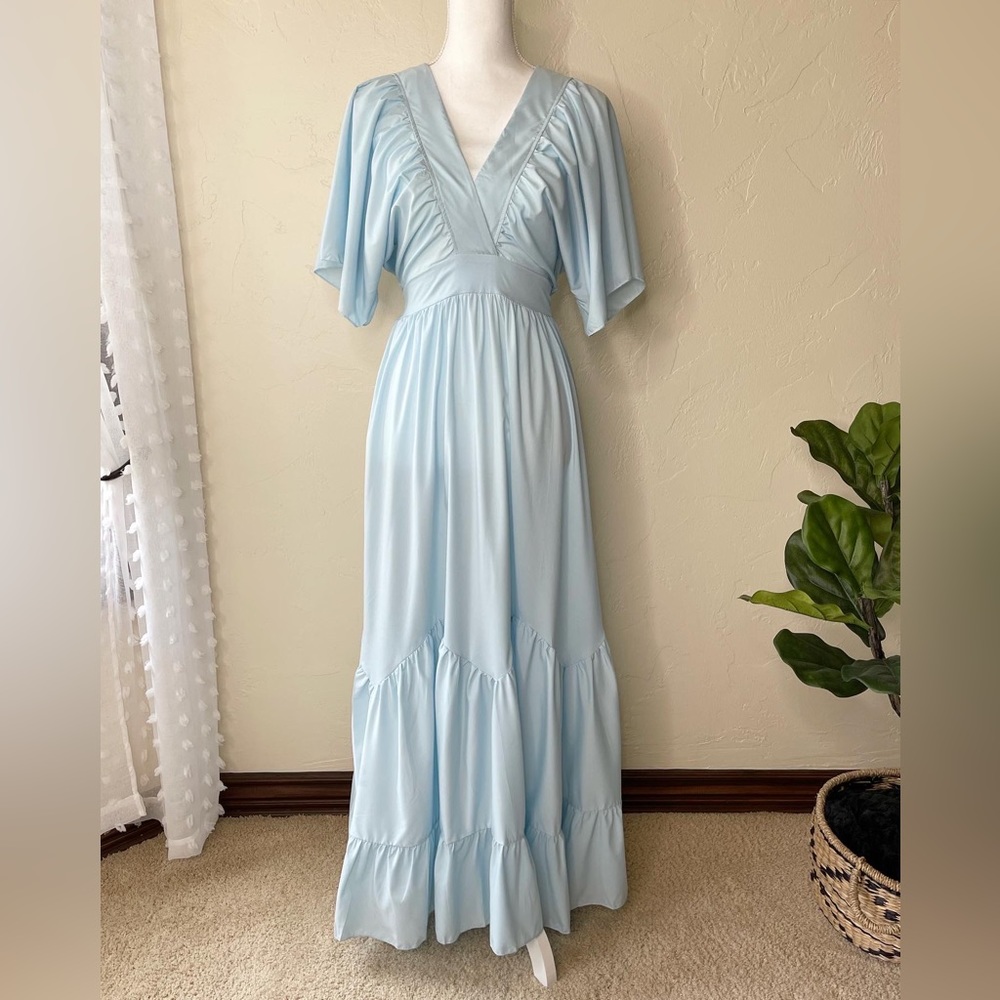 Blue dress